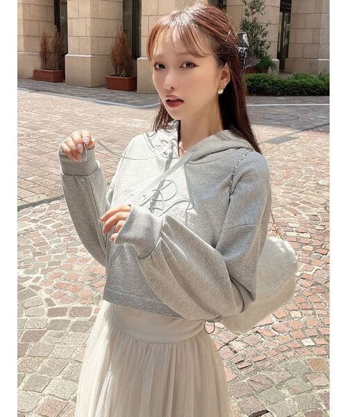 RESEXXY（リゼクシー）の「パフロゴスウェットプルオーバー（スウェット・レディース・グレー/ブラック/ホワイト・FREE）」の14枚目の写真