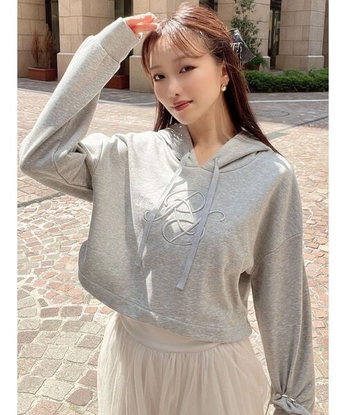 RESEXXY（リゼクシー）の「パフロゴスウェットプルオーバー（スウェット・レディース・グレー/ブラック/ホワイト・FREE）」の15枚目の写真