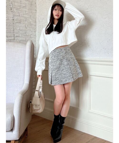 RESEXXY（リゼクシー）の「パフロゴスウェットプルオーバー（スウェット・レディース・グレー/ブラック/ホワイト・FREE）」の21枚目の写真