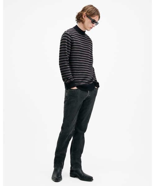 ALLSAINTS(オールセインツ)の「ANDI MOCK NECK STRIPED JUMPER | ANDI モック ネック ストライプ ニット・セーター(ニット/セーター・メンズ・チャコールグレー×ブラック・XS/S/M/L/XL)」の2枚目の写真