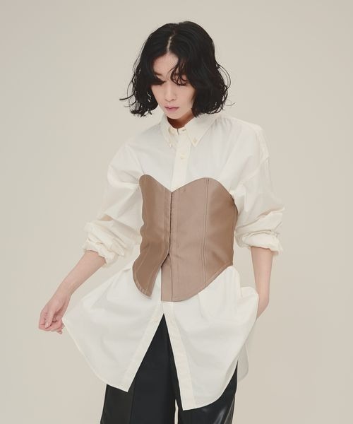 eL(エル)の「【eL】Glossy Bustier/151069(その他トップス・レディース・ブラック/ブラウン・FREE)」の1枚目の写真