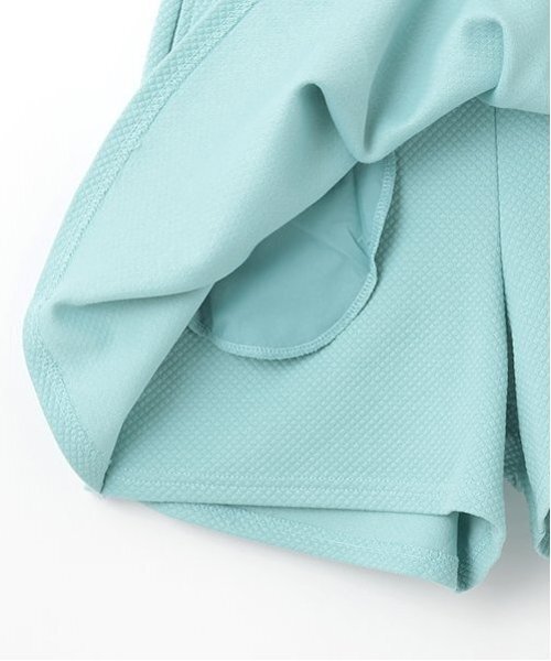 by LOVEiT（バイラビット）の「キルト風ジャカードスカパン（スカート・キッズ・ブルーグレー/オフホワイト/ブラック・120cm/130cm/140cm/150cm/160cm）」の8枚目の写真