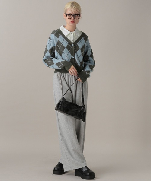 FOREVER 21（フォーエバー トゥエンティーワン）の「【2024FW】アーガイルニットカーディガン（カーディガン/ボレロ・レディース・ネイビー/グレー・FREE）」の13枚目の写真