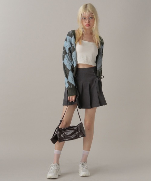 FOREVER 21（フォーエバー トゥエンティーワン）の「【2024FW】アーガイルニットカーディガン（カーディガン/ボレロ・レディース・ネイビー/グレー・FREE）」の14枚目の写真
