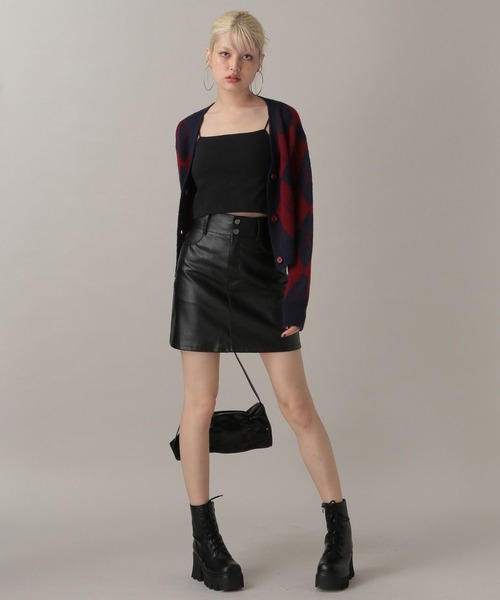 FOREVER 21（フォーエバー トゥエンティーワン）の「【2024FW】アーガイルニットカーディガン（カーディガン/ボレロ・レディース・ネイビー/グレー・FREE）」の3枚目の写真