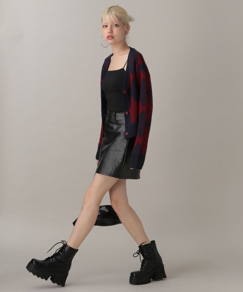 FOREVER 21（フォーエバー トゥエンティーワン）の「【2024FW】アーガイルニットカーディガン（カーディガン/ボレロ・レディース・ネイビー/グレー・FREE）」の4枚目の写真