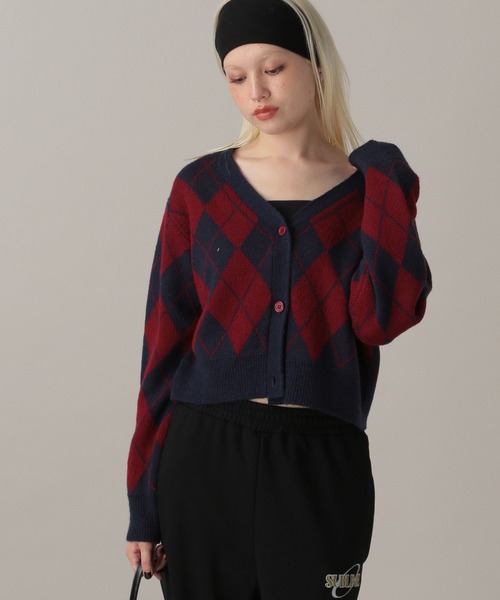 FOREVER 21（フォーエバー トゥエンティーワン）の「【2024FW】アーガイルニットカーディガン（カーディガン/ボレロ・レディース・ネイビー/グレー・FREE）」の10枚目の写真