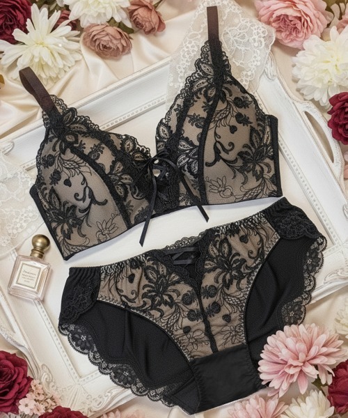 aimerfeel(エメフィール)の「【ブラショーツセット】プリンセスバスト 超盛ブラ(R) ブラジャー&ショーツ(ブラ&ショーツ・レディース・ピンク/ブラック/チャコールグレー/グレイッシュブルー・B65/C65/D65/E65/B70/C70/D70/E70/B75/C75/D75/E75)」の1枚目の写真