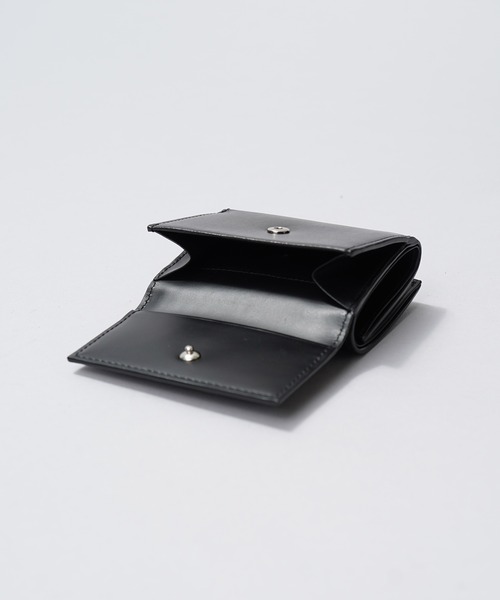 UNISEX》Metal Plate Trifold Wallet/メタルプレート三つ折り