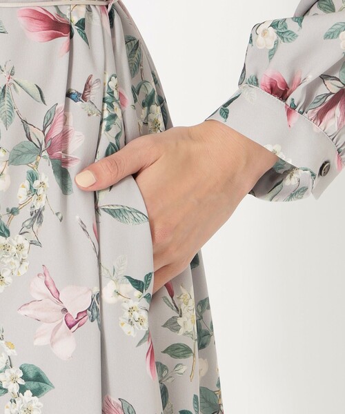 ハミングバードフラワープリントワンピース（ワンピース）｜S