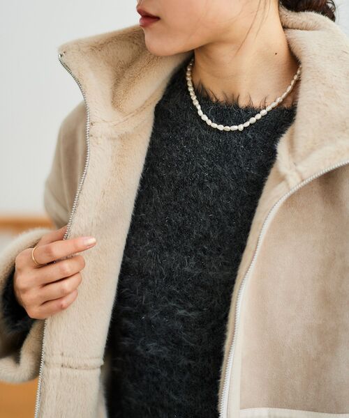 le.coeur blanc（ルクールブラン）の「裏起毛合皮ショートブルゾン（ブルゾン・レディース・ブラック/ベージュ・38）」の6枚目の写真