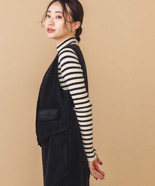 Gready Brilliant（グレディブリリアン）の「後釦リブハイネックニット（ニット/セーター・レディース・レッド/ブラック/ホワイト×ブラック・38）」の8枚目の写真