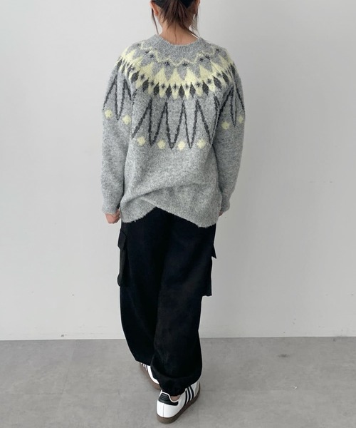 Green Parks(グリーンパークス)の「求心柄ニットプルオーバー(ニット/セーター・レディース・グレー/オフホワイト・FREE)」の5枚目の写真