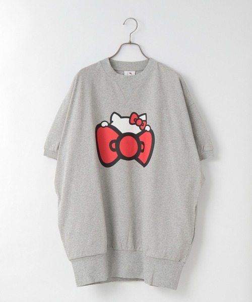 LOWRYS FARM(ローリーズファーム)の「【HELLO KITTY】BIGプルオーバー 133829(Tシャツ/カットソー・キッズ・グレー/オフホワイト/ブラック・FREE)」の3枚目の写真