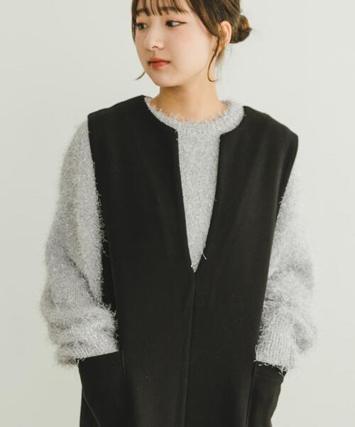 ITEMS URBANRESEARCH(アイテムズ アーバンリサーチ)の「フェザークロップドニット(ニット/セーター・レディース・ライトグレー/レッド・FREE)」の14枚目の写真