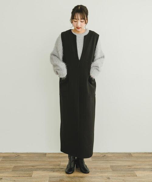 ITEMS URBANRESEARCH(アイテムズ アーバンリサーチ)の「フェザークロップドニット(ニット/セーター・レディース・ライトグレー/レッド・FREE)」の16枚目の写真