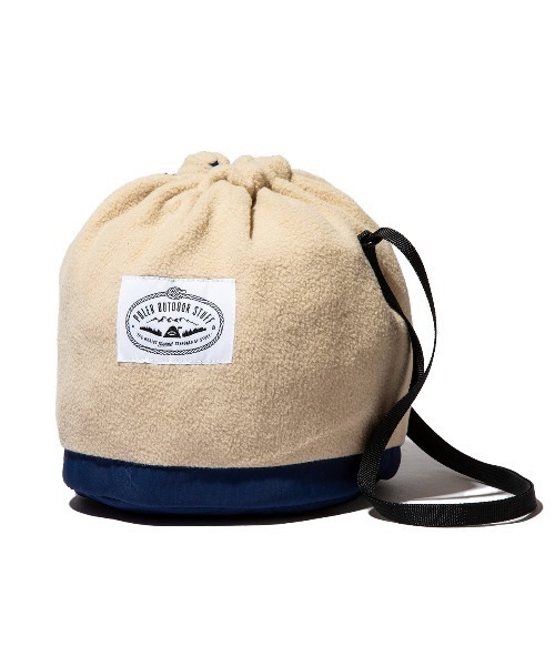 POLeR（ポーラー）の「POLER LIGHT FLEECE DRAWSTRING BAG（ポーラー ライト フリース ドローストリング バッグ）（トートバッグ・メンズ・オレンジ/パープル/ブラック/ナチュラル・FREE）」の2枚目の写真