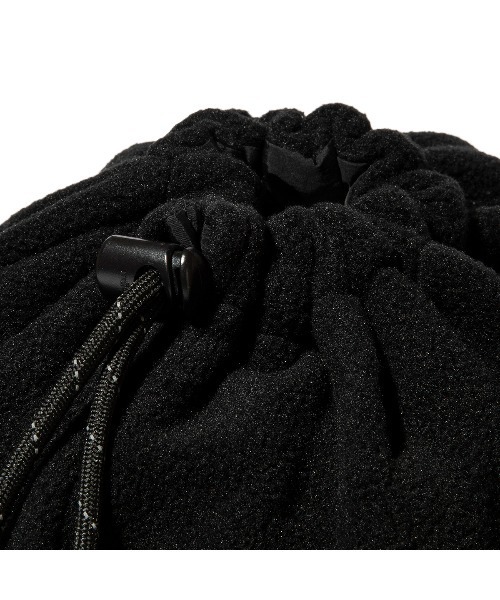 POLeR（ポーラー）の「POLER LIGHT FLEECE DRAWSTRING BAG（ポーラー ライト フリース ドローストリング バッグ）（トートバッグ・メンズ・オレンジ/パープル/ブラック/ナチュラル・FREE）」の7枚目の写真