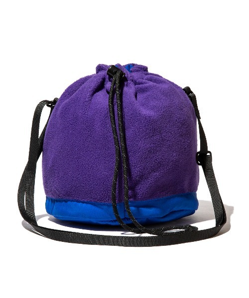 POLeR（ポーラー）の「POLER LIGHT FLEECE DRAWSTRING BAG（ポーラー ライト フリース ドローストリング バッグ）（トートバッグ・メンズ・オレンジ/パープル/ブラック/ナチュラル・FREE）」の11枚目の写真