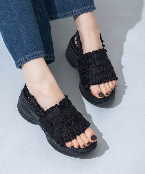 EVOL（イーボル）の「【XS-LLサイズ展開・軽量】フリルスポーツサンダル IY5621（サンダル・レディース・ブラック/アイボリー/グレー・XS/S/M/L/LL）」の19枚目の写真