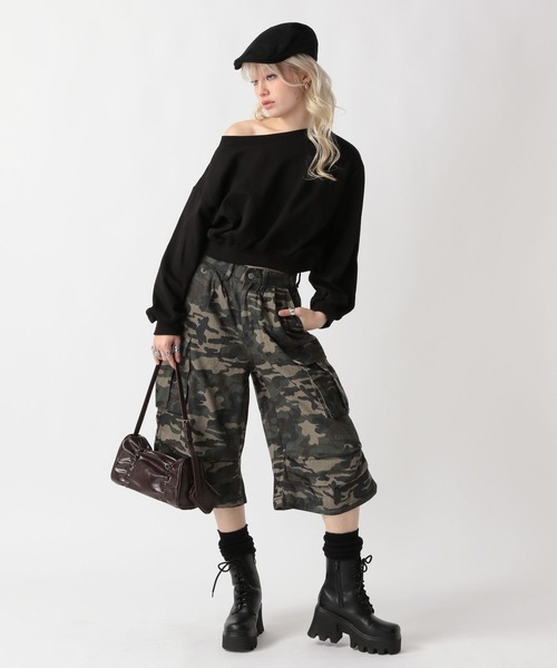 FOREVER 21（フォーエバー トゥエンティーワン）の「【2025SS】カモフラハーフパンツ（カーゴパンツ・レディース・カーキ・MEDIUM/SMALL）」の5枚目の写真