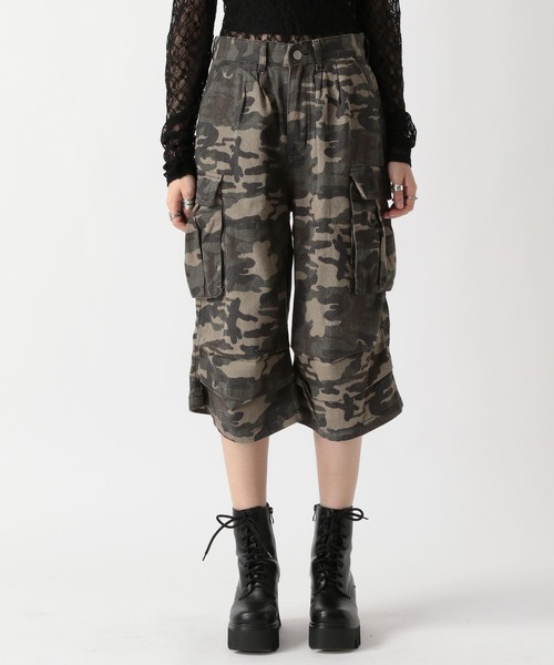 FOREVER 21（フォーエバー トゥエンティーワン）の「【2025SS】カモフラハーフパンツ（カーゴパンツ・レディース・カーキ・MEDIUM/SMALL）」の10枚目の写真