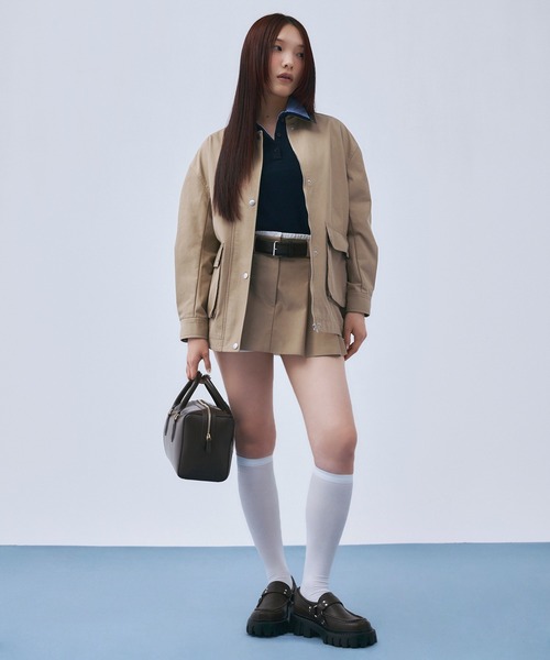 EIMY ISTOIRE(エイミーイストワール)の「Switchingカラーフラップポケットブルゾン(ブルゾン・レディース・グレー/ベージュ・F)」の5枚目の写真