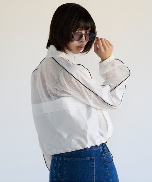 SOTT（ソット）の「Mixed-Material Track Jacket　異素材メッシュ切替トラックジャケット（ブルゾン・レディース・オフホワイト/ブラック・FREE）」の8枚目の写真