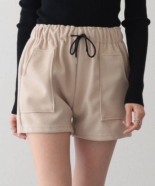 Lace Ladies(レースレディース)の「ソリッドカラー パッチポケット付き イージー キュロット パンツ(その他パンツ・レディース・ブラウン/ブラック/アイボリー・M/XL)」の2枚目の写真