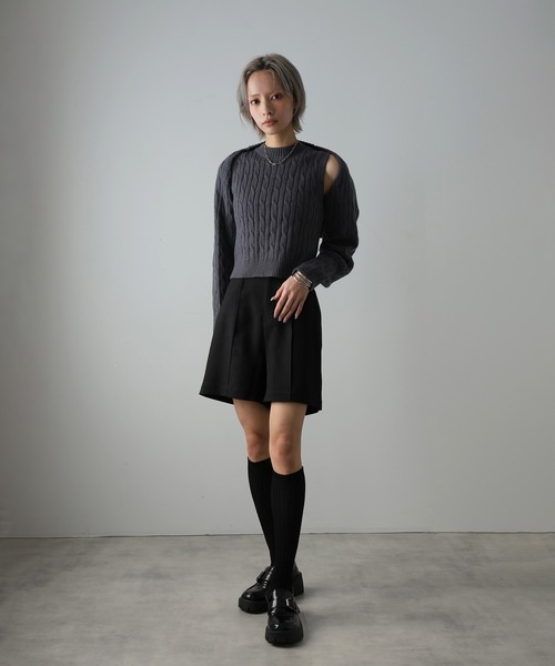 Doula Doula（ドゥーラドゥーラ）の「ピンタックショートパンツ（その他パンツ・レディース・モカ/ブラック/ライトベージュ/グレー・マルチサイズ）」の7枚目の写真