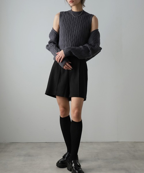 Doula Doula（ドゥーラドゥーラ）の「ピンタックショートパンツ（その他パンツ・レディース・モカ/ブラック/ライトベージュ/グレー・マルチサイズ）」の9枚目の写真