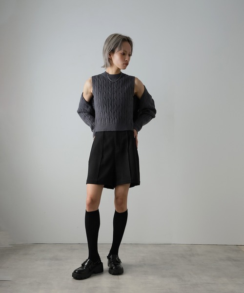 Doula Doula（ドゥーラドゥーラ）の「ピンタックショートパンツ（その他パンツ・レディース・モカ/ブラック/ライトベージュ/グレー・マルチサイズ）」の10枚目の写真