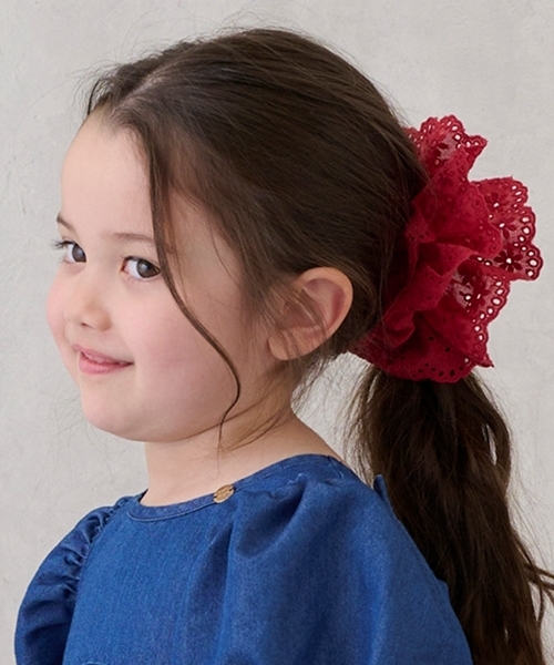 petit main(プティマイン)の「ボリュームレースシュシュ(シュシュ・キッズ・オフホワイト/レッド・F)」の19枚目の写真