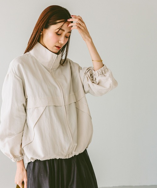 GLOBAL WORK（グローバルワーク）の「撥水軽やかスタンドブルゾン/253525（ブルゾン・レディース・アイボリー/オリーブ/ブラック・SHORT/REGULAR）」の2枚目の写真