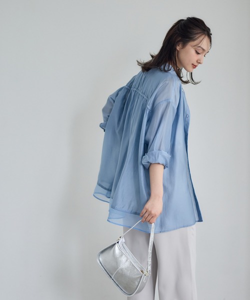 12Twelve Agenda(トゥエルブ アジェンダ)の「エアリーローンシアーシャツ(シャツ/ブラウス・レディース・オフホワイト/チャコールグレー・M)」の11枚目の写真