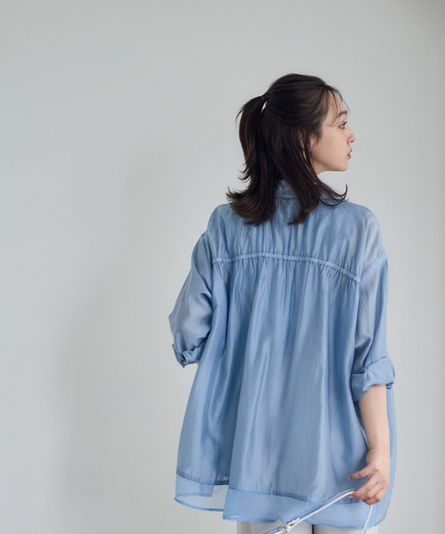 12Twelve Agenda(トゥエルブ アジェンダ)の「エアリーローンシアーシャツ(シャツ/ブラウス・レディース・オフホワイト/チャコールグレー・M)」の13枚目の写真