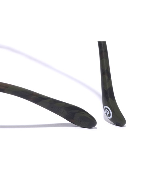 A BATHING APE(アベイシングエイプ)の「SHARK SUNGLASSES #5(サングラス・メンズ・ブラック×グリーン/グリーン系その他5・FREE)」の11枚目の写真