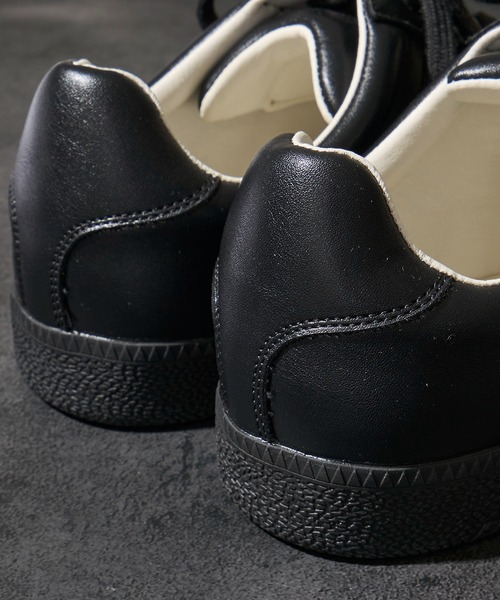 TETE HOMME（テットオム）の「ジャーマントレーナー（スニーカー・メンズ・ブラック/ホワイト・LARGE/X-LARGE/MEDIUM/SMALL）」の10枚目の写真