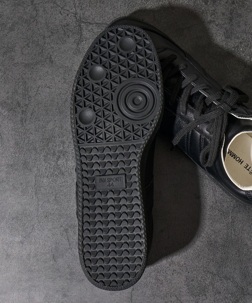 TETE HOMME（テットオム）の「ジャーマントレーナー（スニーカー・メンズ・ブラック/ホワイト・LARGE/X-LARGE/MEDIUM/SMALL）」の3枚目の写真