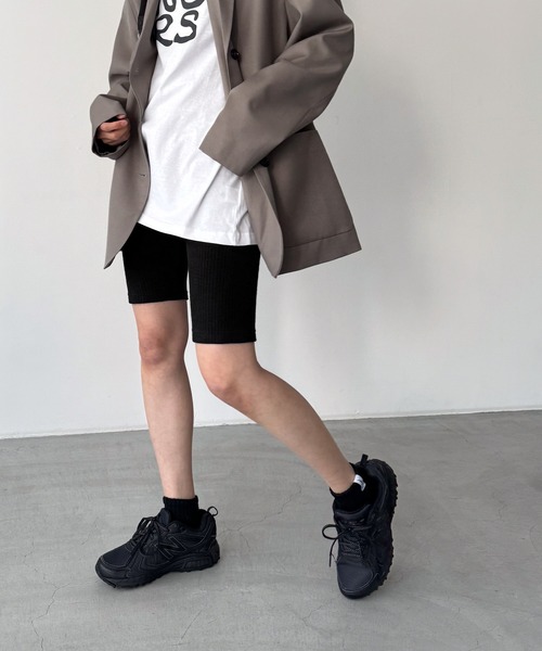 CANAL JEAN（キャナルジーン）の「El mar　リブバイカーレギンス（レギンス/スパッツ・レディース・チャコールグレー/ブラック・ONE SIZE）」の3枚目の写真