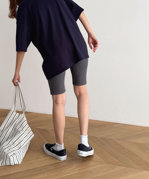 CANAL JEAN(キャナルジーン)の「El mar リブバイカーレギンス(レギンス/スパッツ・レディース・チャコールグレー/ブラック・ONE SIZE)」の12枚目の写真