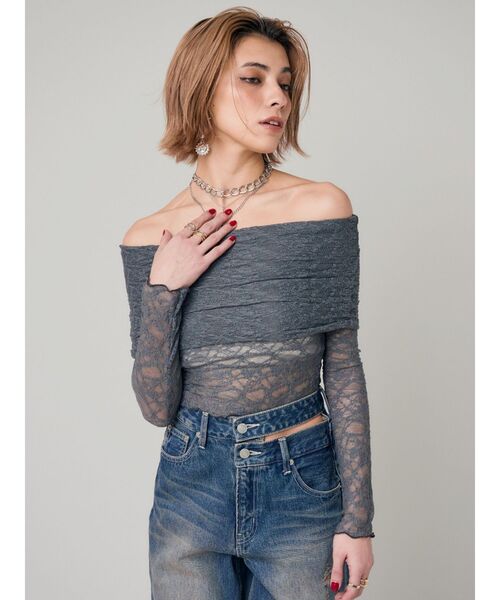 EVRIS（エヴリス）の「レースオフショルカットトップス（Tシャツ/カットソー・レディース・ブラック/ホワイト/グレー・FREE）」の17枚目の写真