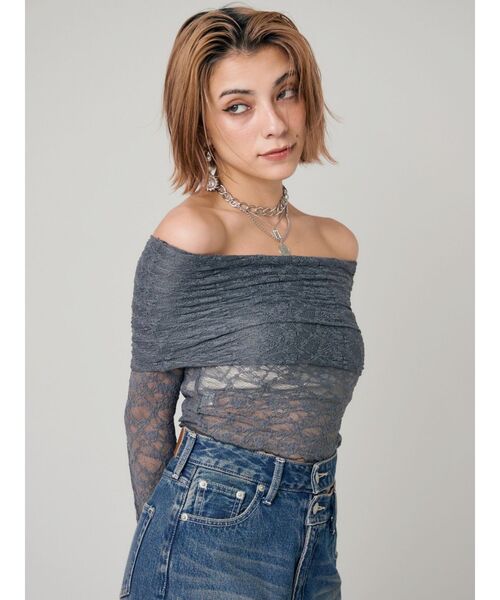 EVRIS（エヴリス）の「レースオフショルカットトップス（Tシャツ/カットソー・レディース・ブラック/ホワイト/グレー・FREE）」の18枚目の写真