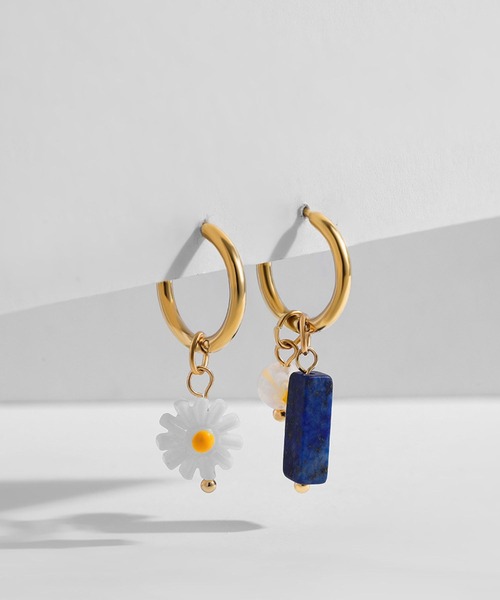 yu-ka(ユーカ)の「YU-KA:ビーズドロップフープピアス2WAY beads drop hoop pierce 2way(ピアス(両耳用)・レディース・ブルー/ホワイト/グリーン/ピンク/レッド/イエロー・FREE)」の3枚目の写真