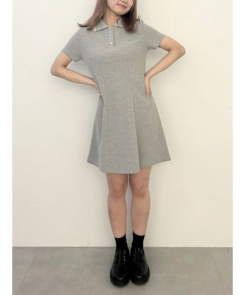CALNAMUR(カルナムール)の「BACK OPEN POLO OP/バックオープンポロワンピース(ワンピース・レディース・グレー/ブラック/ライトブルー・FREE)」の14枚目の写真