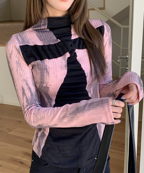 ViViDAY（ビビデー）の「【春新色追加】十字架長袖tシャツ（Tシャツ/カットソー・レディース・ベージュ×ブラック/ピンク・M）」の15枚目の写真