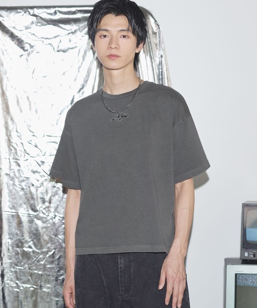 セール】ヴィンテージライクボックスシルエット短丈プリントTシャツ