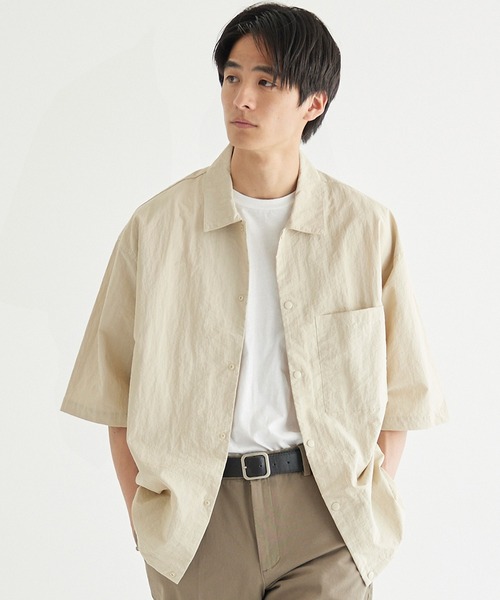 coca(coca)(コカ)の「ワッシャーナイロン半袖シャツ(シャツ/ブラウス・メンズ・チャコール/アイボリー・M/L/XL)」の1枚目の写真