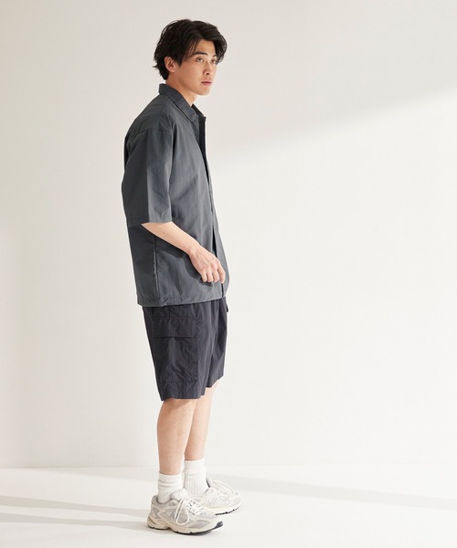 coca(coca)(コカ)の「ワッシャーナイロン半袖シャツ(シャツ/ブラウス・メンズ・チャコール/アイボリー・M/L/XL)」の12枚目の写真