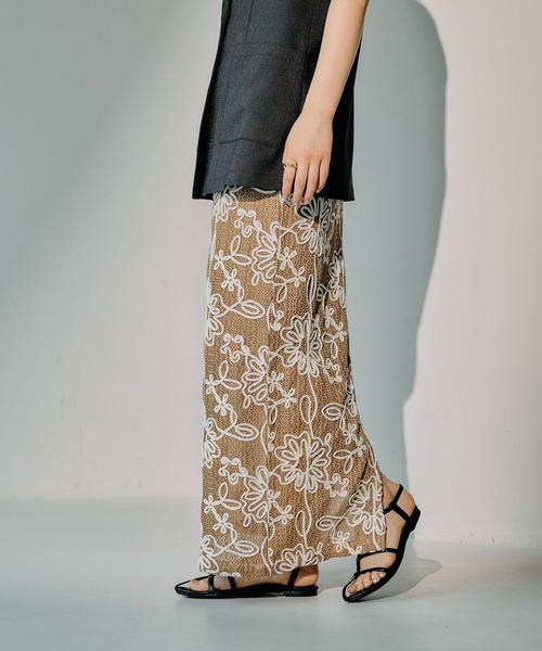 LEPSIM（レプシィム）の「コードレーススカート　329509（スカート・レディース・アイボリー/ブラック/ベージュ・FREE）」の22枚目の写真